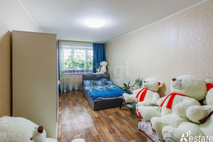 2-комн квартира улица Андрея Бушуева, 4,  д. 4