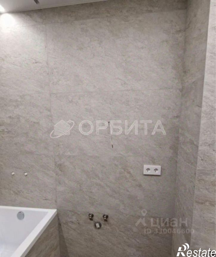 2-комн квартира улица Сергея Свиридова, 5,  д. 5