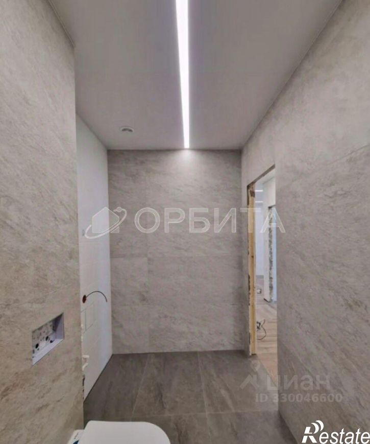 2-комн квартира улица Сергея Свиридова, 5,  д. 5