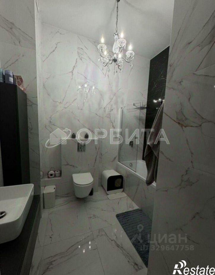 2-комн квартира улица Фармана Салманова, 12,  д. 12