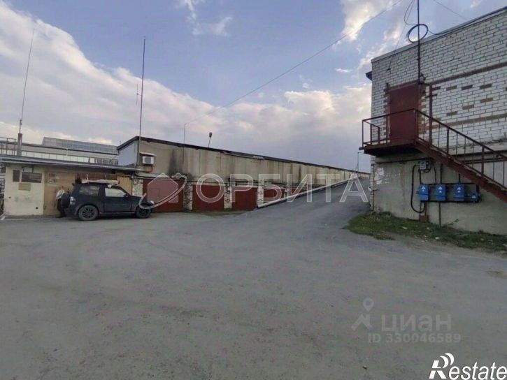 Гараж/парковка ул Федюнинского, 10а,  д. 10а