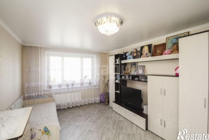 3-комн квартира улица Павла Шарова, 7,  д. 7