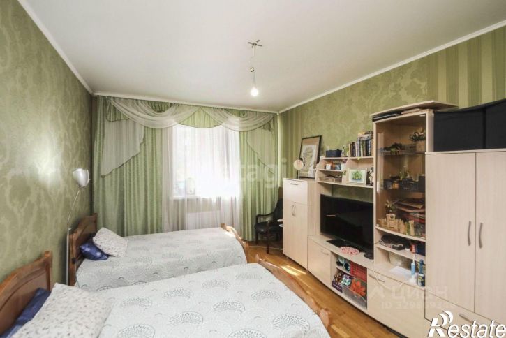 3-комн квартира улица Газовиков, 33,  д. 33