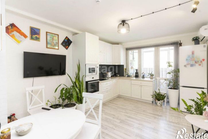 3-комн квартира улица Федюнинского, 60 к2,  д. 60 к2
