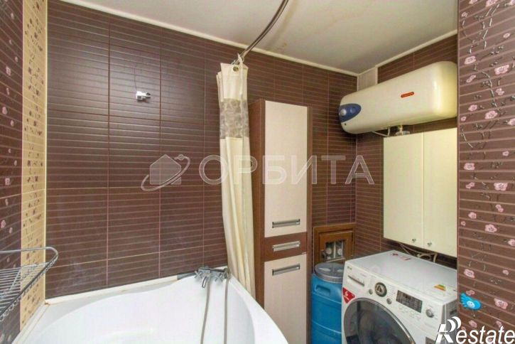 4-комн квартира ул Газовиков, 2,  д. 2