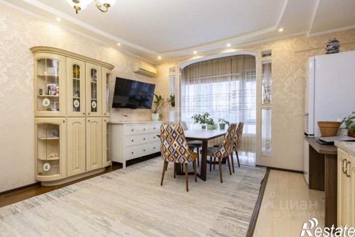 3-комн квартира ул Максима Горького, 68 1,  д. 68 1,  к. 1