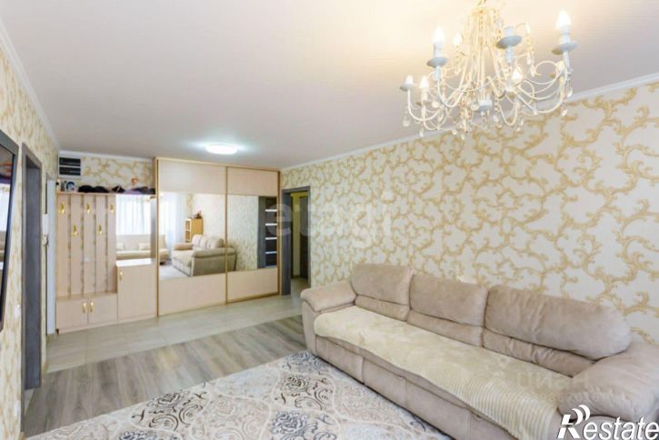 3-комн квартира ул Павла Шарова, 9,  д. 9