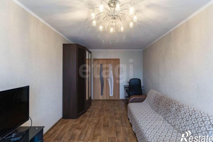 2-комн квартира улица Елизарова, 49,  д. 49
