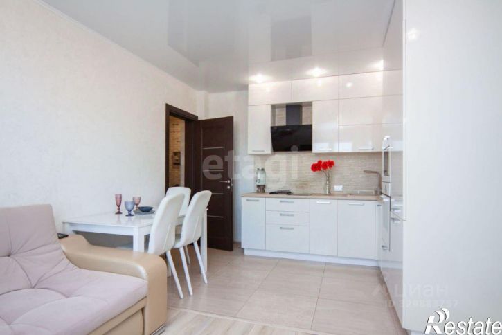 3-комн квартира ул Кремлевская, 112 4,  д. 112 4,  к. 4