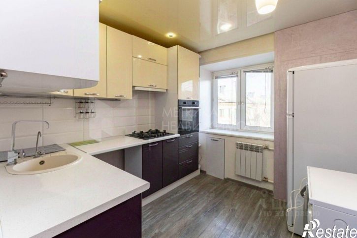 3-комн квартира улица Мельникайте, 103,  д. 103
