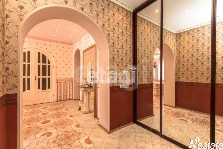4-комн квартира улица Пржевальского, 35,  д. 35