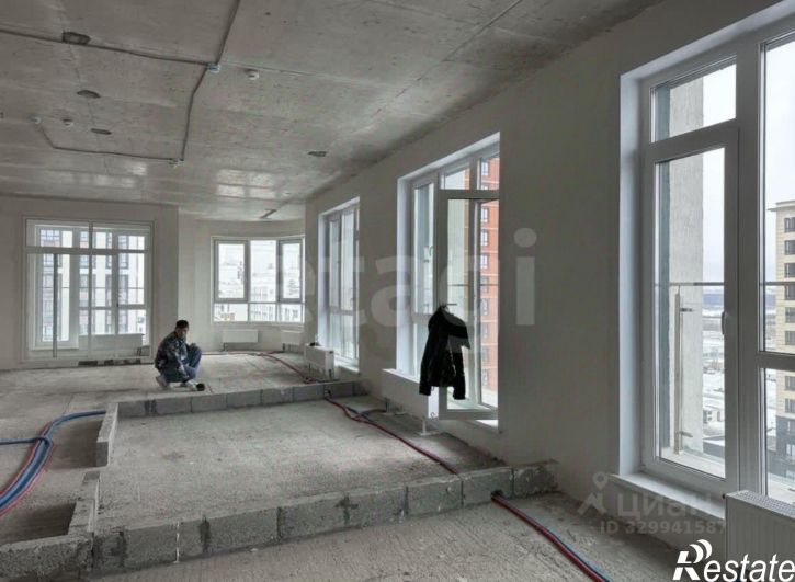 2-комн квартира улица Пожарных и спасателей, 1,  д. 1