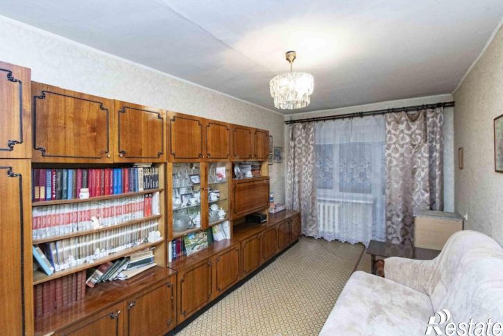2-комн квартира улица Елизарова, 76,  д. 76