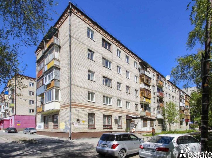 2-комн квартира улица Елизарова, 76,  д. 76