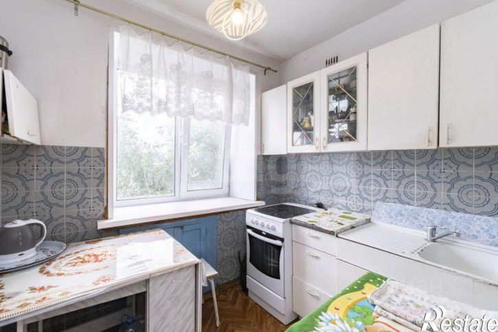 3-комн квартира улица Парфёнова, 17,  д. 17