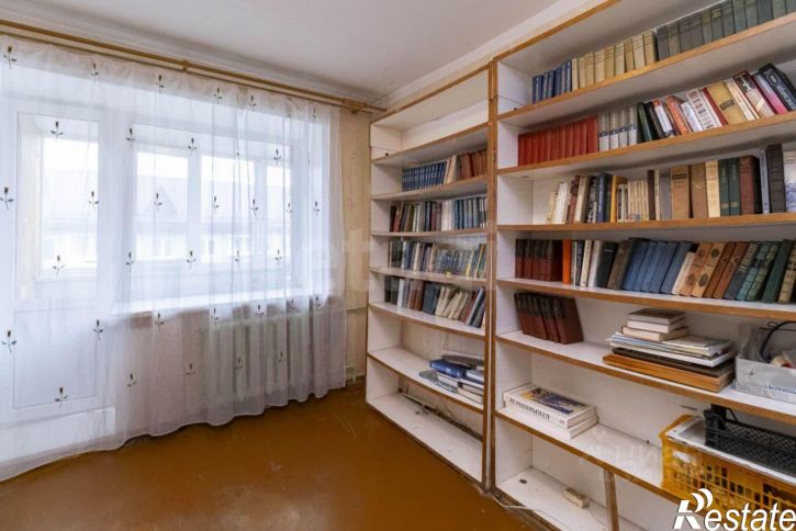 3-комн квартира улица Парфёнова, 17,  д. 17