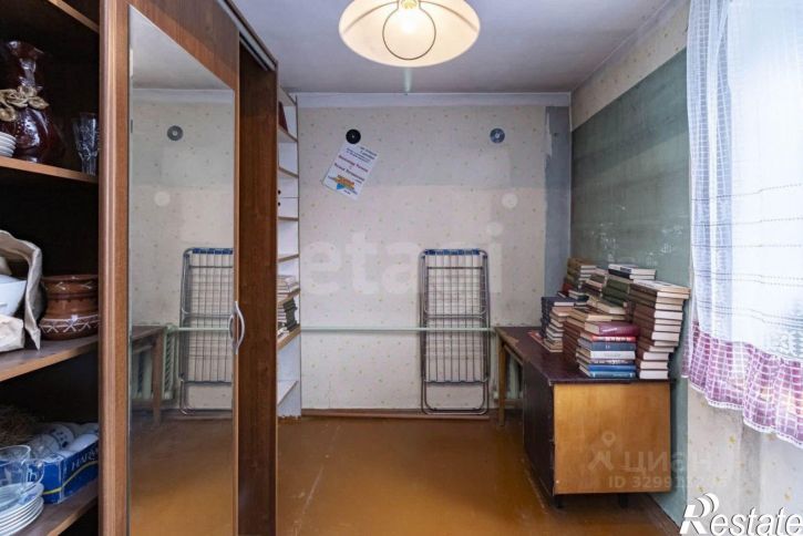 3-комн квартира улица Парфёнова, 17,  д. 17
