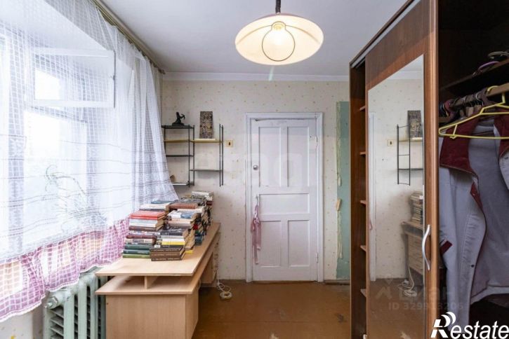 3-комн квартира улица Парфёнова, 17,  д. 17