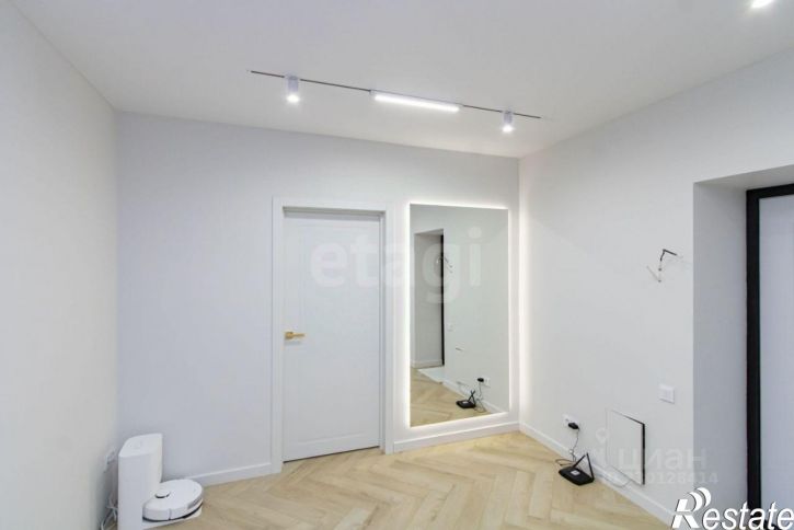 2-комн квартира Орловская улица, 52,  д. 52
