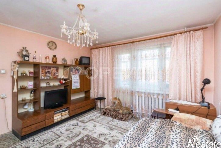 3-комн квартира ул Монтажников, 16,  д. 16