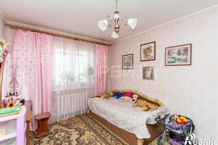 3-комн квартира ул Монтажников, 16,  д. 16