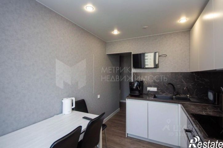3-комн квартира ул Мельникайте, 127а,  д. 127а