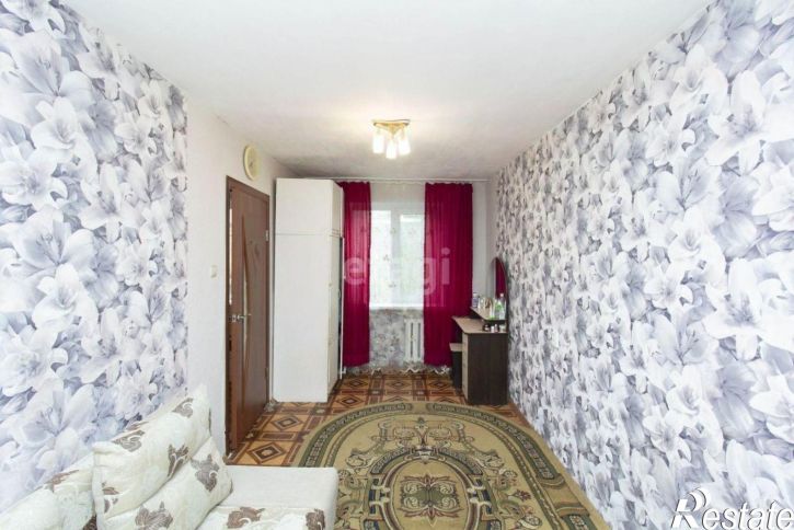 3-комн квартира улица Республики, 180,  д. 180