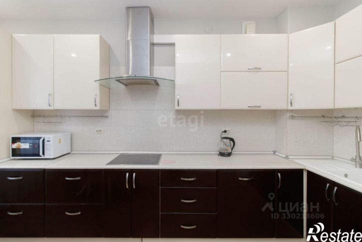 3-комн квартира улица Пермякова, 66,  д. 66