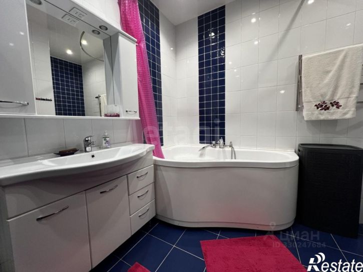 3-комн квартира Орловская улица, 52,  д. 52