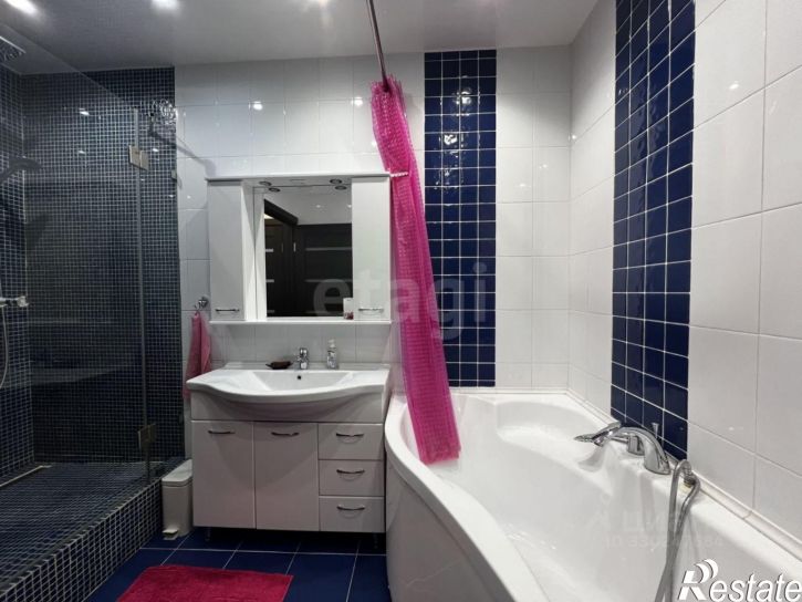 3-комн квартира Орловская улица, 52,  д. 52