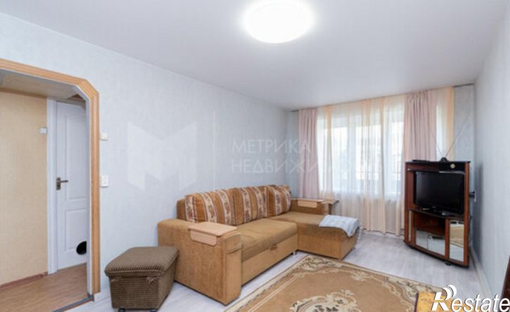 2-комн квартира улица Орджоникидзе, 4,  д. 4