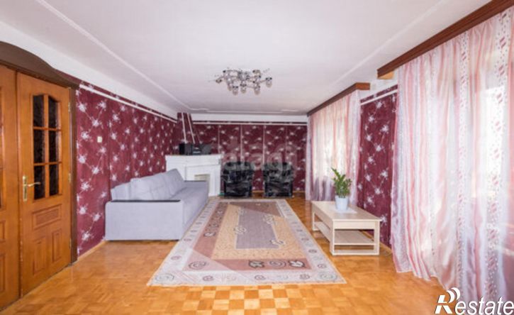 4-комн квартира улица 70 лет Октября, 24,  д. 24