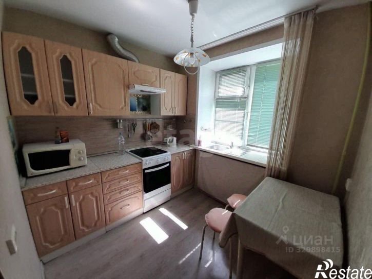 2-комн квартира улица Серова, 19,  д. 19