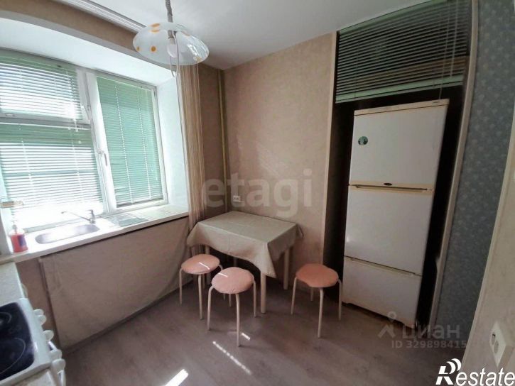 2-комн квартира улица Серова, 19,  д. 19