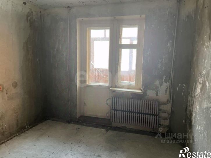 3-комн квартира улица Энергостроителей, 12,  д. 12