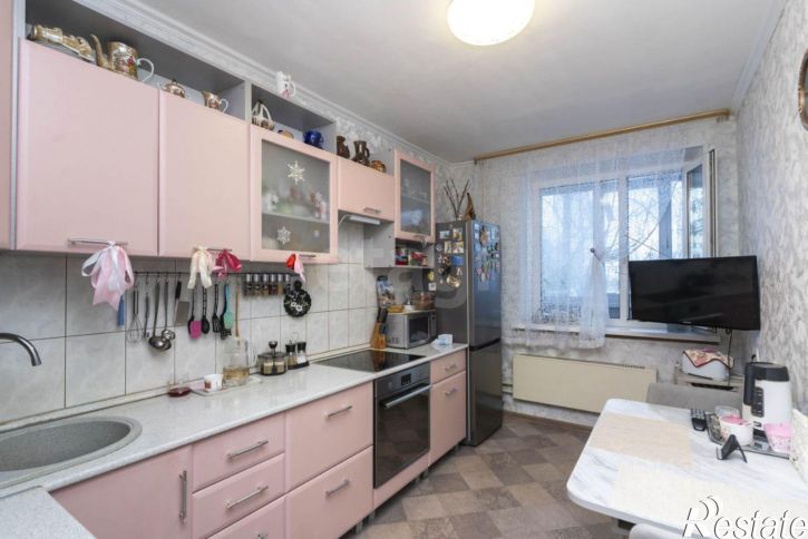 3-комн квартира улица Моторостроителей, 12,  д. 12