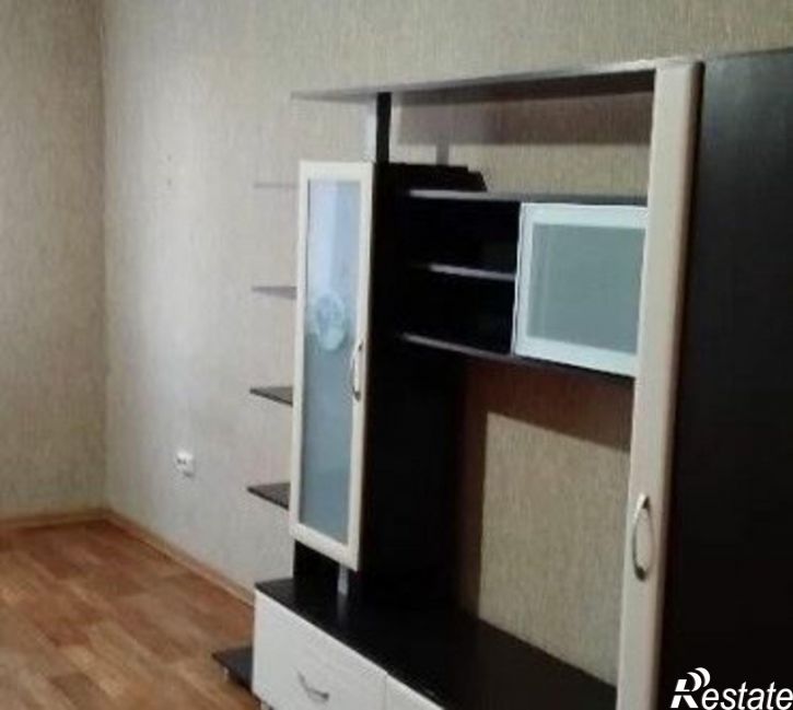 3-комн квартира улица Мебельщиков, 4,  д. 4