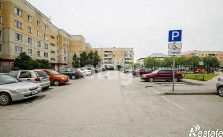 2-комн квартира улица Домостроителей, 8,  д. 8