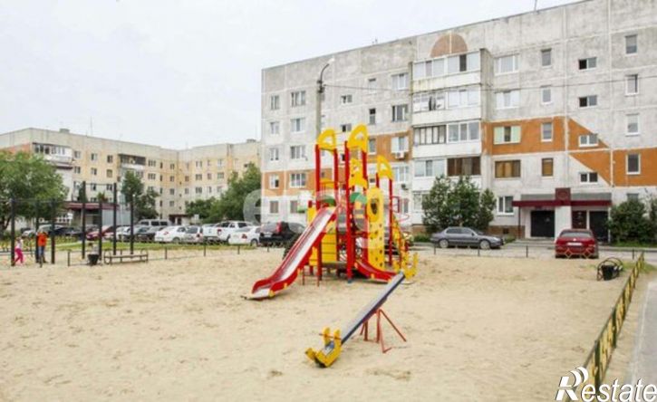 2-комн квартира улица Домостроителей, 8,  д. 8
