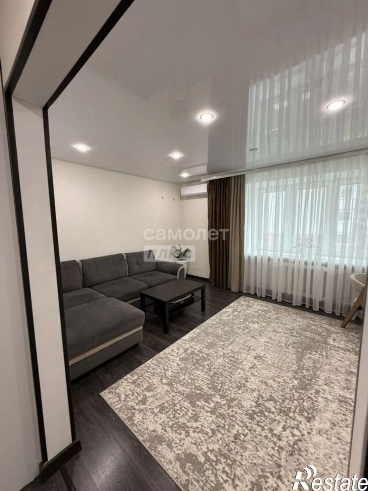 2-комн квартира улица Энергостроителей, 15,  д. 15