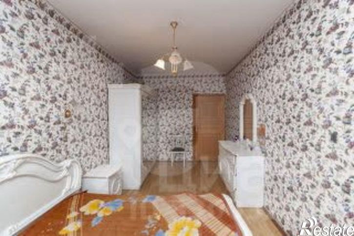 3-комн квартира улица Малыгина, 56,  д. 56