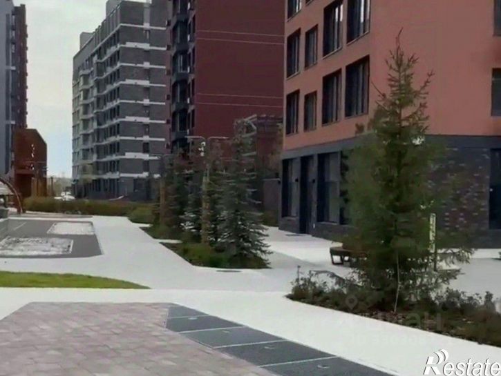 3-комн квартира улица Пожарных и спасателей, 18,  д. 18