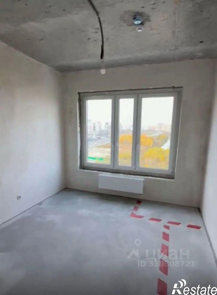 3-комн квартира улица Пожарных и спасателей, 18,  д. 18
