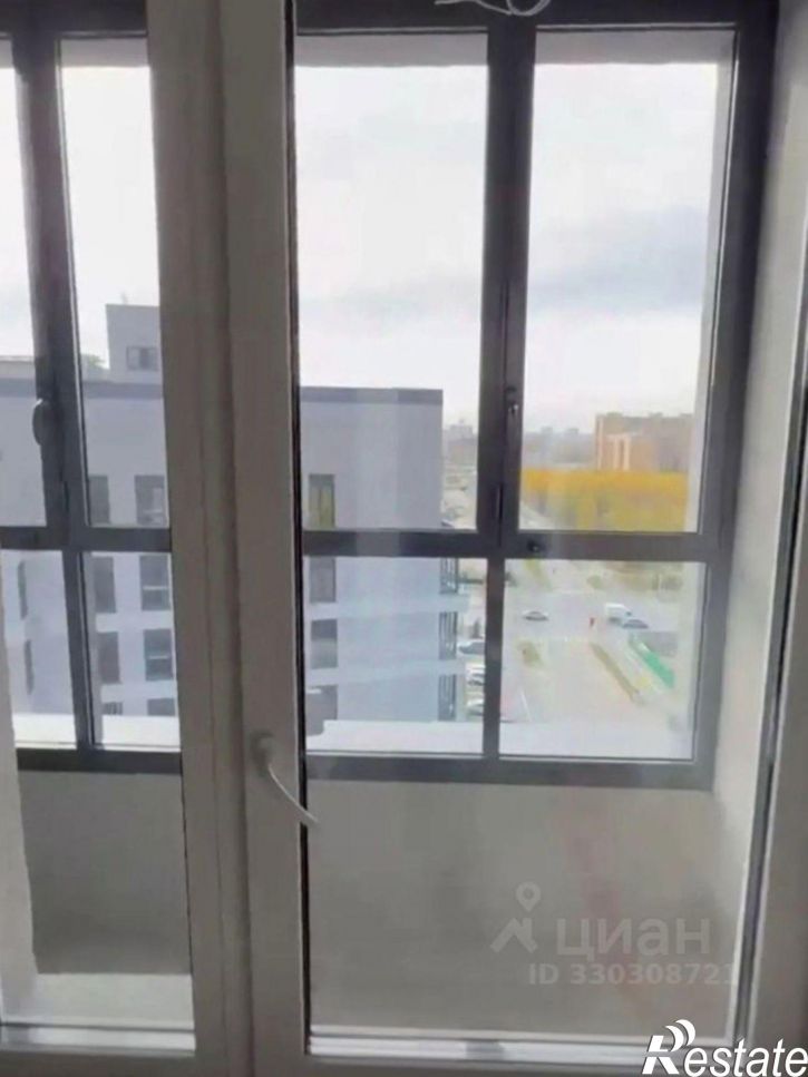 3-комн квартира улица Пожарных и спасателей, 18,  д. 18