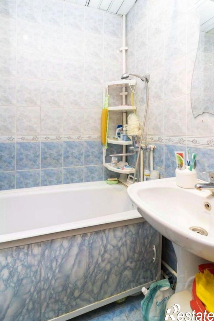 2-комн квартира улица Энергостроителей, 2,  д. 2