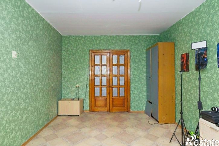 2-комн квартира ул Домостроителей, 4,  д. 4