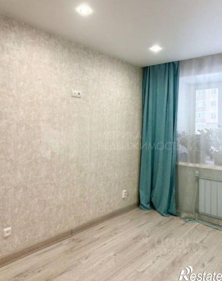 3-комн квартира Солнечный пр-д, 27,  д. 27