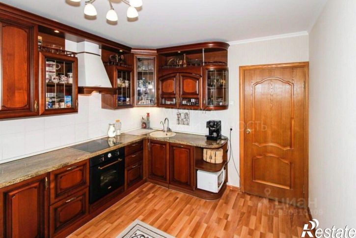3-комн квартира ул Уральская, 51,  д. 51