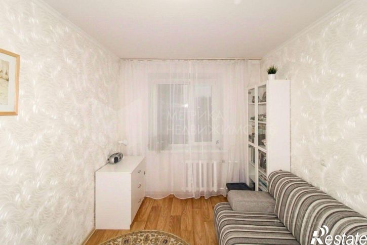 3-комн квартира ул Уральская, 51,  д. 51