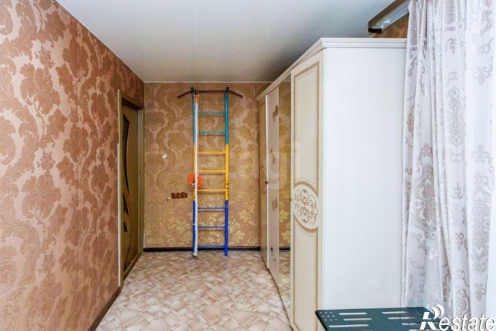 2-комн квартира ул Пышминская, 3а,  д. 3а